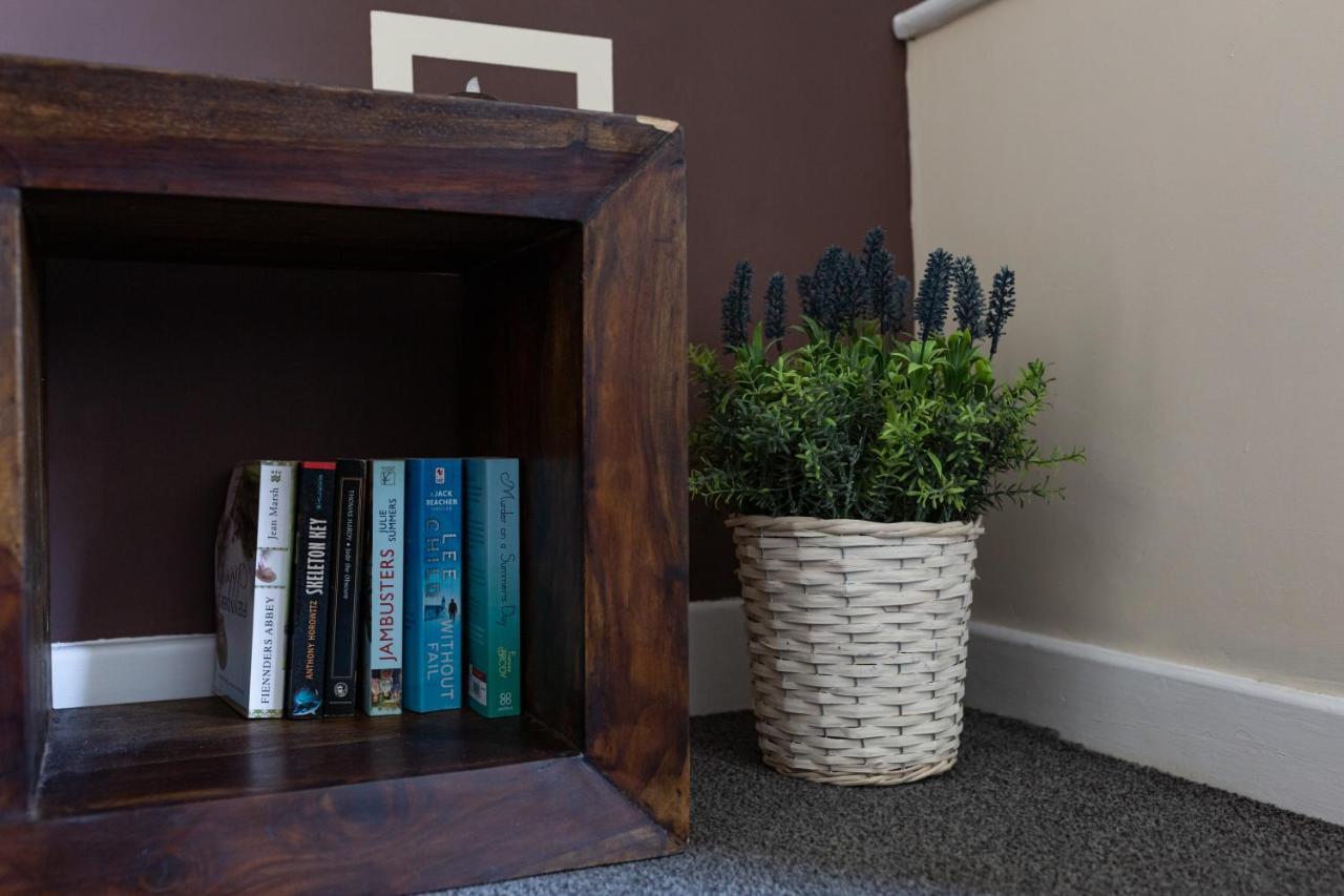 Cosy Anfield Guesthouse - Free Parking Liverpool Eksteriør bilde