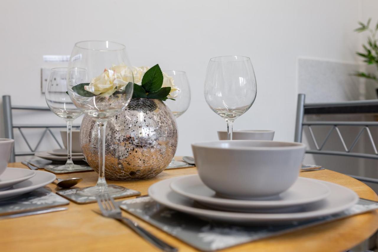Cosy Anfield Guesthouse - Free Parking Liverpool Eksteriør bilde